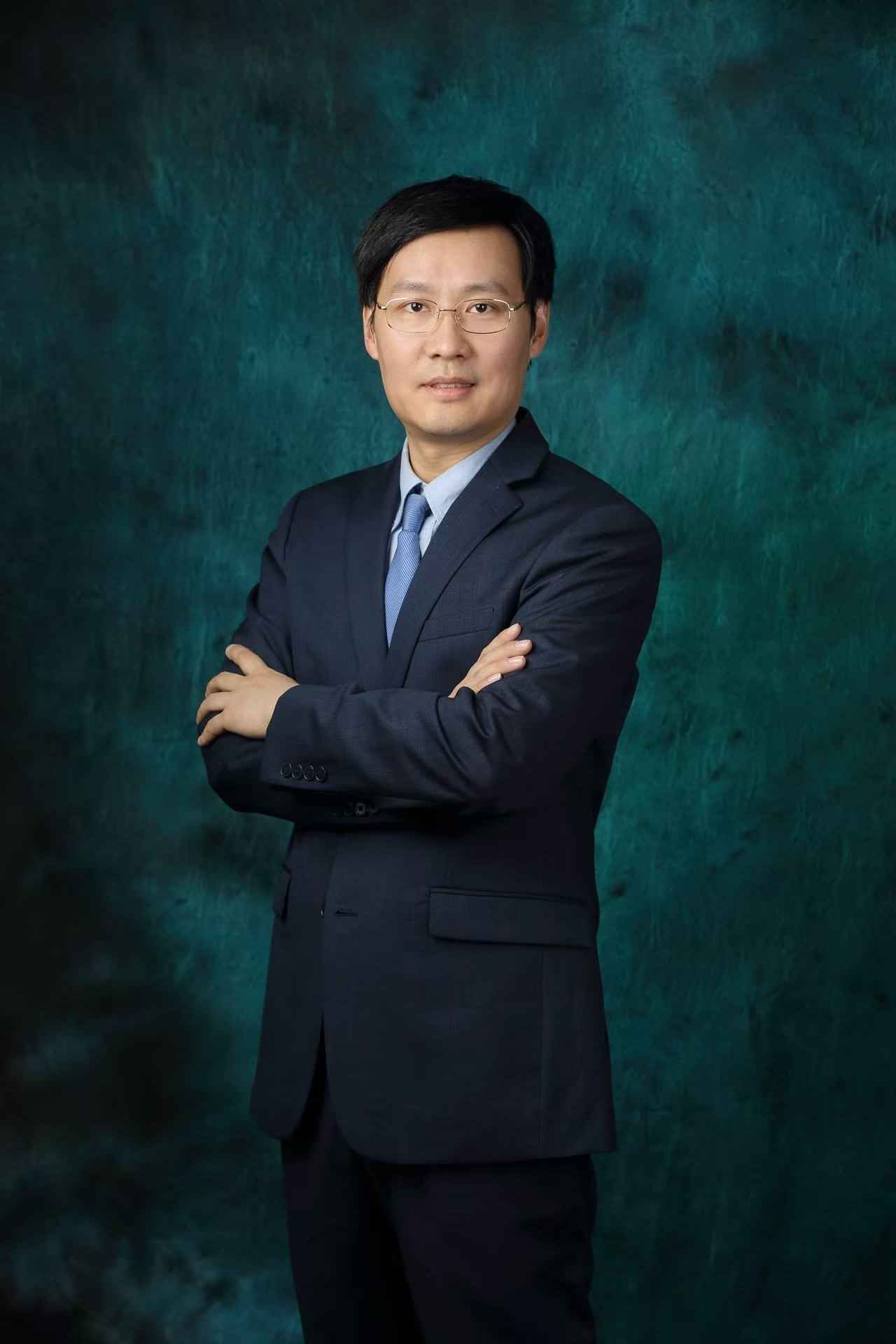 Yiqun Yu